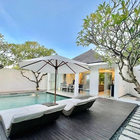 Alami Luxury Villa Seminyak  Exterior photo